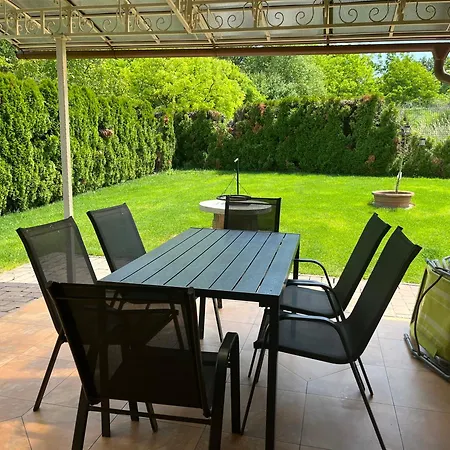 Gracia Apartment