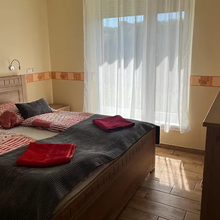Gracia Apartament Podhájska