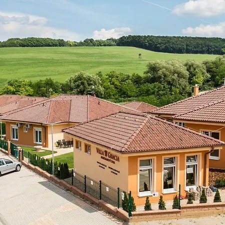 Gracia Apartmán Podhájska